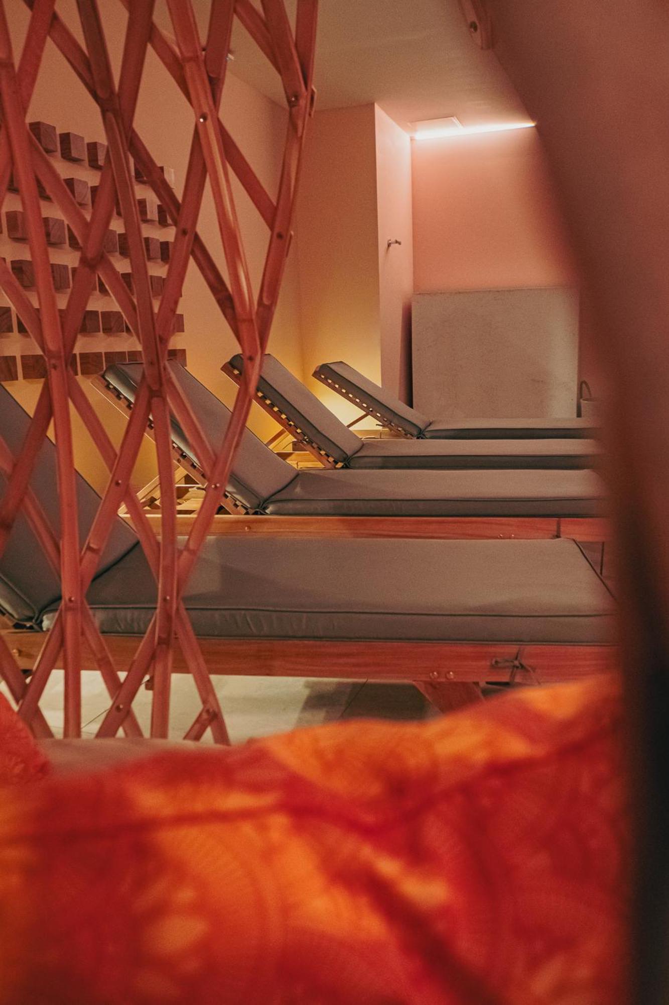 éco-domaine La Fontaine Hotel 4*